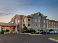 Holiday Inn Express Hotel & Suites Saginaw 