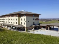 Hawthorn Suites by Wyndham Saint Clairsville 
