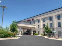 Hampton Inn Saint Robert 
