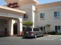Hampton Inn & Suites Sacramento-Auburn Boulevard 