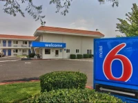 Motel 6 Sacramento North 2*