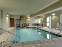 Cobblestone Hotel and Suites Salem 3*
