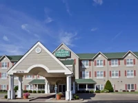 Country Inn & Suites Salina 