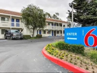 Motel 6 Salinas North - Monterey Area 