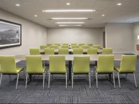 Holiday Inn Express & Suites Salisbury 