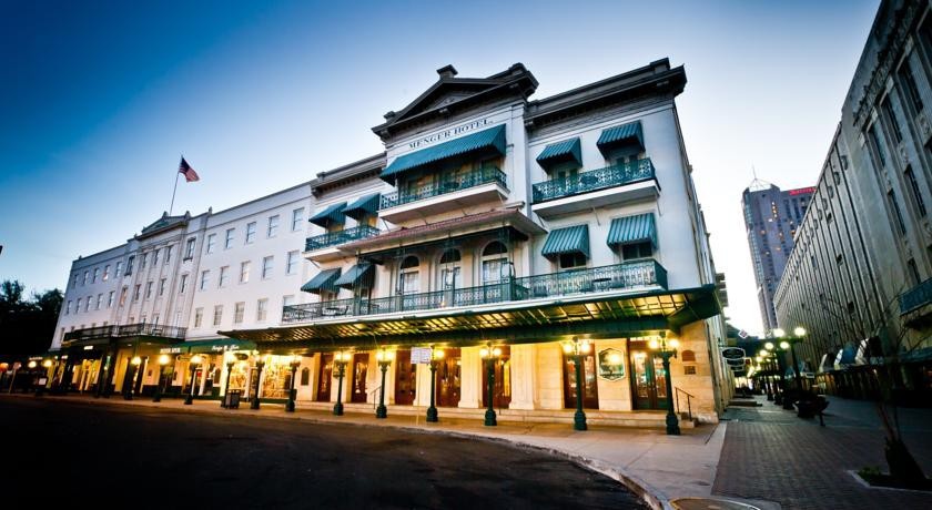 Menger Hotel 