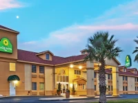La Quinta Inn San Antonio Brooks City Base 
