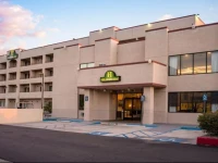 Hills Garden Hotel San Bernardino 