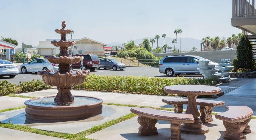 Knights Inn San Bernardino 