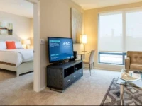 Global Luxury Suites at China Basin 