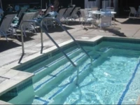 Financial District Next to Farmers Market 5*