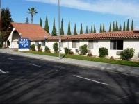 EZ 8 Motel San Jose I 2*