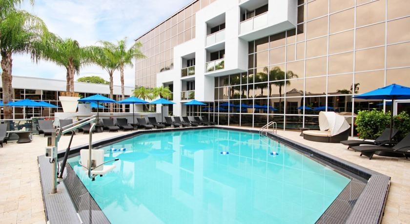 Sawgrass Grand Hotel 