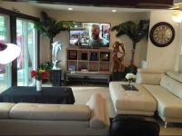 Private Waterfront Beach House in Marina 