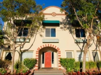 Santa Paula Inn 