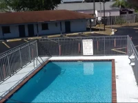 Deluxe Inn - Sarasota 