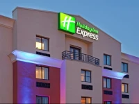 Holiday Inn Express Saugus Logan Airport 