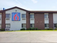 Motel 6 Saukville 