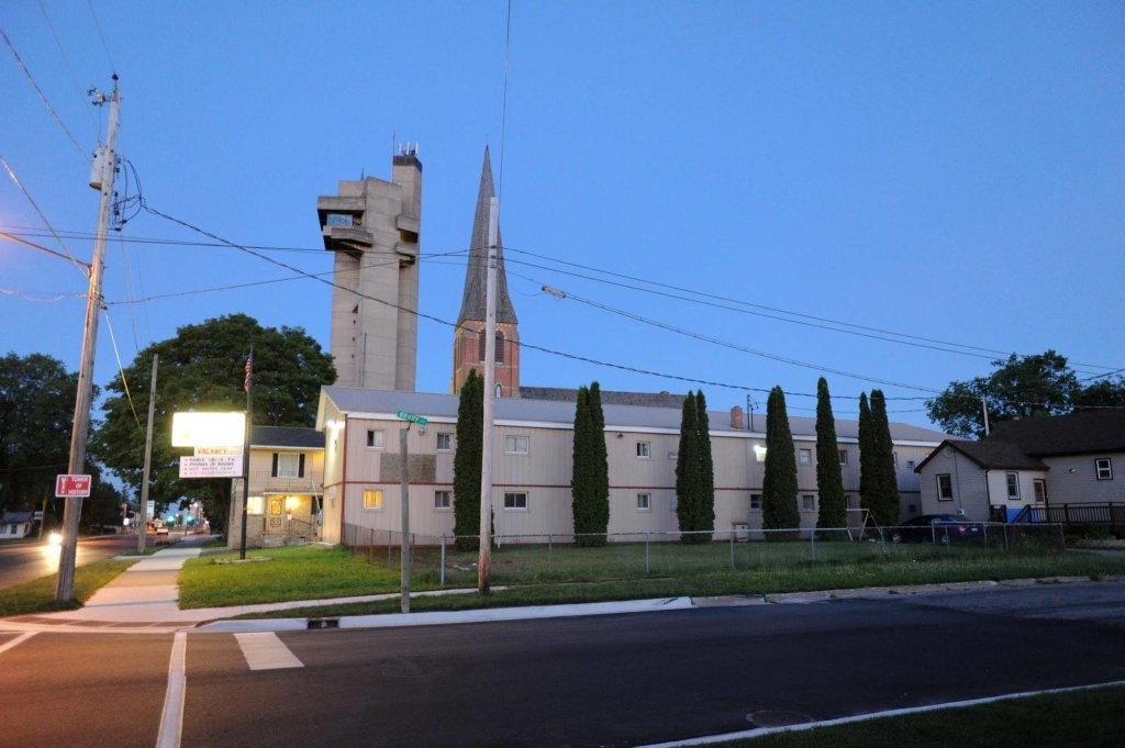 Mid-City Motel 