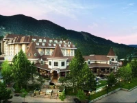 Lake Tahoe Resort Hotel 