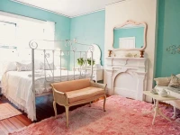 Vintage Chic Inn 