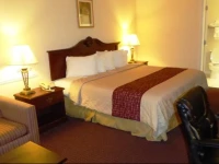 Red Roof Inn & Suites Scottsboro 