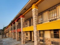 Countryside Inn Sealy 2*