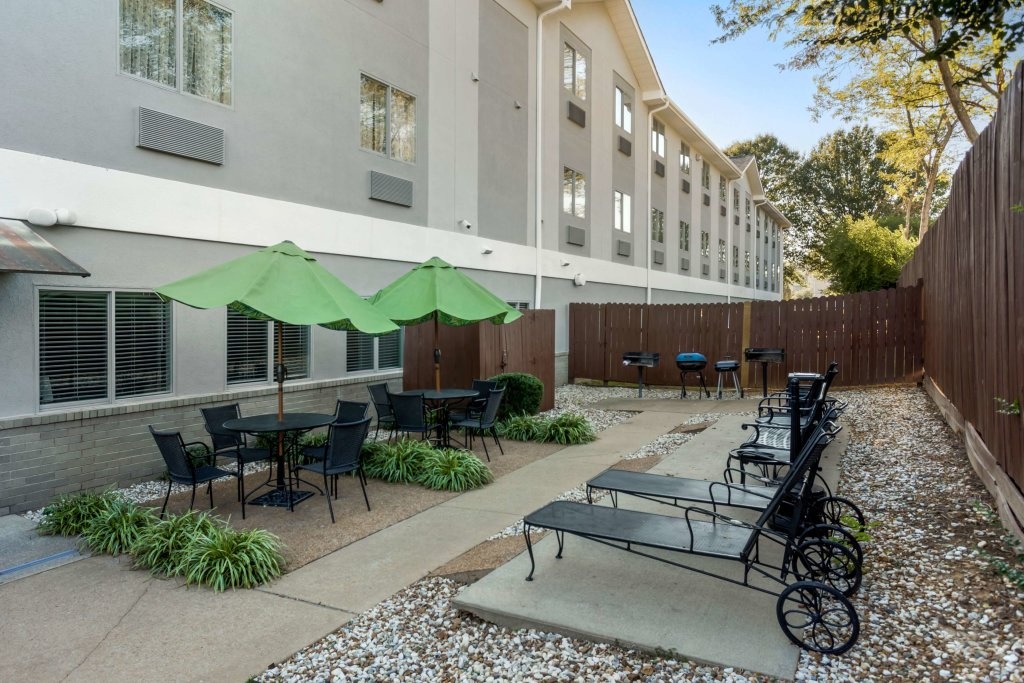 Best Western Plus Searcy Inn 