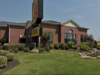 Super 8 Searcy 