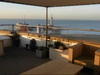 Strand Apartment 