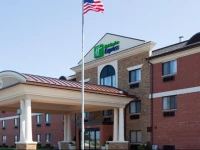 Holiday Inn Express Sheboygan-Kohler / I-43 