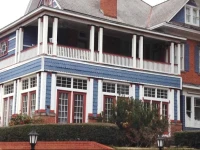 2439 Fairfield "A Bed and Breakfast" 