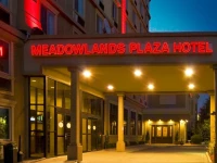 Meadowlands Plaza Hotel 