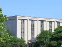 Meadowlands River Inn 
