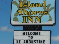 Island Shores Inn 