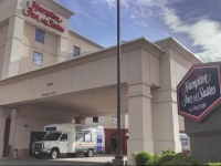 Hampton Inn and Suites Seattle - Airport / 28th Avenue 