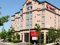 Ramada Inn & Suites Sea-Tac 