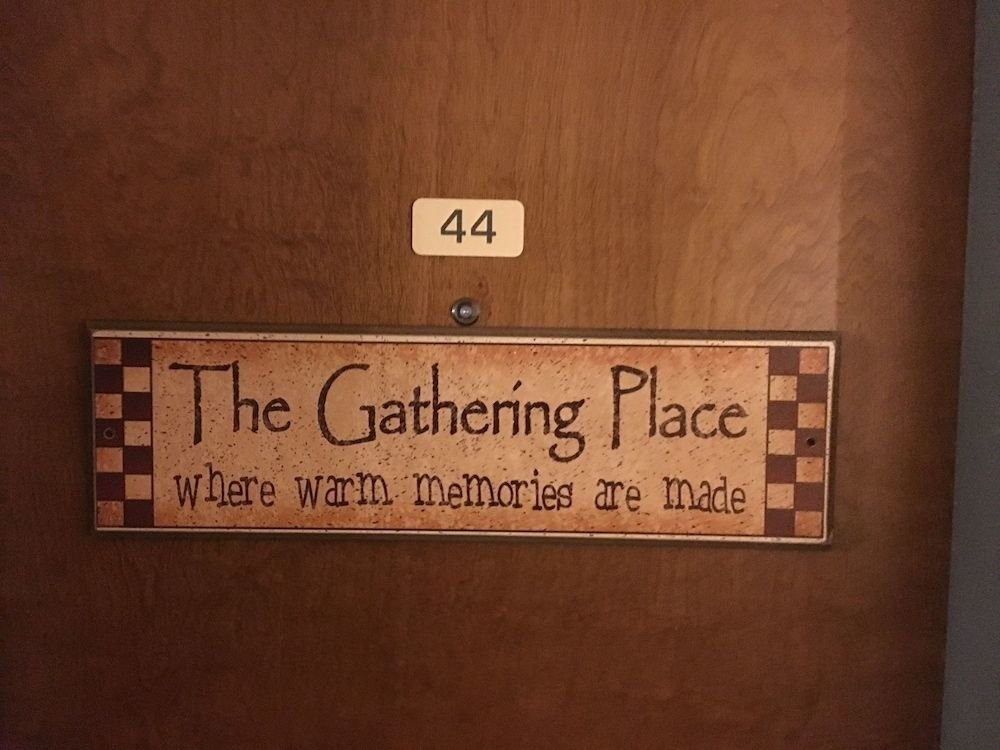 Country Living Inn 