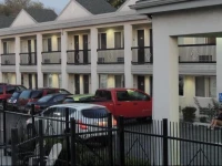 City Creek Inn & Suites 