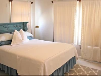 Oleander Room 