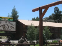 Ute Bluff Lodge, Cabins & RV Park 