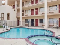 Super 8 Spring/The Woodlands Area 