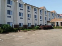 Microtel Inn & Suites by Wyndham Starkville 