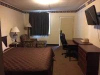 Deluxe Inn - Statesboro 