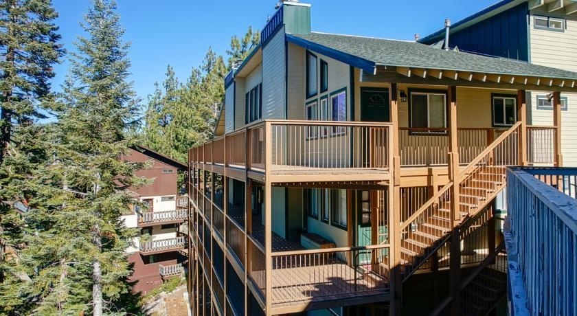 Tahoe Village 754J 