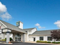 Quality Inn & Suites Stoughton 