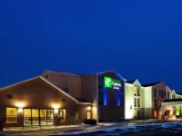 Holiday Inn Express Hotel & Suites Cleveland-Streetsboro 