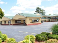 Americas Best Value Inn - Stuttgart 