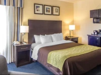 Comfort Inn Tulsa - Downtown West 