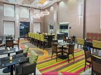 Hampton Inn & Suites Tulsa-Woodland Hills 